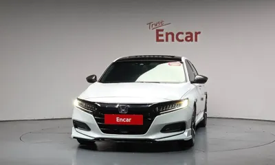 Honda Accord 2018, 84762 км, за 12685.41 USD