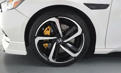 Honda Accord 2018, 84762 км, за 12685.41 USD