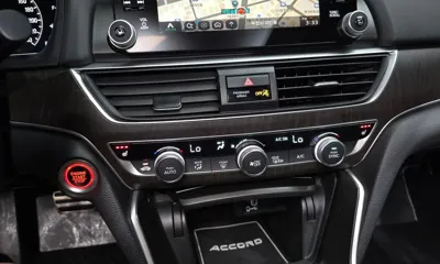 Honda Accord 2018, 84762 км, за 12685.41 USD - фото 17