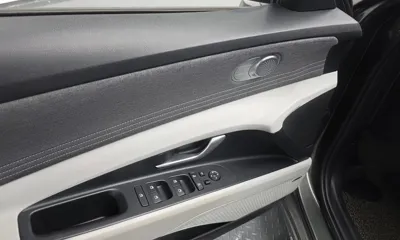 Hyundai Avante 2023, 37984 км, за 17133.56 USD - фото 26