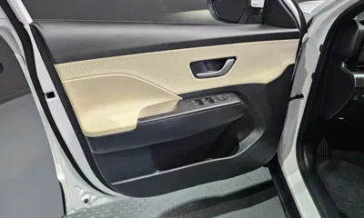 Hyundai Kona 2023, 41950 км, за 16214.1 USD - фото 24