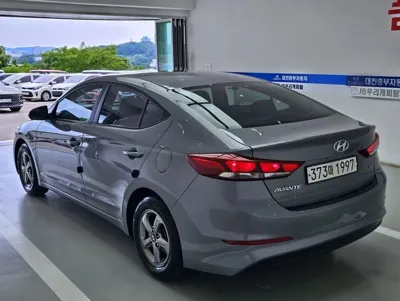 Hyundai Avante 2016, 46047 км, за 6039.12 USD