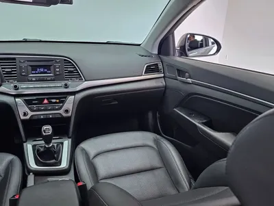 Hyundai Avante 2016, 46047 км, за 5993.49 USD - фото 13