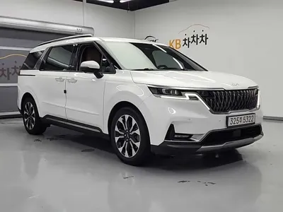 Kia Canival 2023, 82459 км, за 16082.45 USD