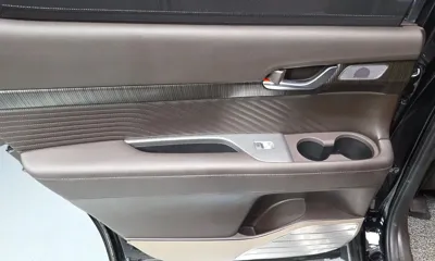 Hyundai Palisade 2023, 55096 км, за 21677.4 USD - фото 25