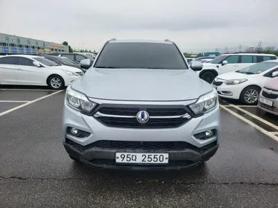KG_Mobility_Ssangyong Rexton · 2018 год
