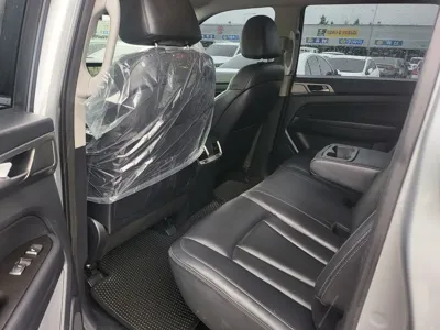KG_Mobility_Ssangyong Rexton 2018, 165903 км, за 7162.85 USD - фото 11