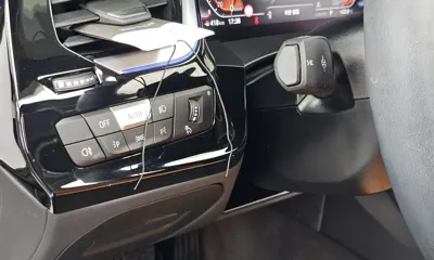 BMW Z4 2022, 40316 км, за 27562.88 USD - фото 30