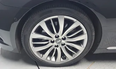 Hyundai Genesis 2015, 148375 км, за 6892.48 USD