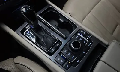 Hyundai Genesis 2015, 148375 км, за 6892.48 USD - фото 9