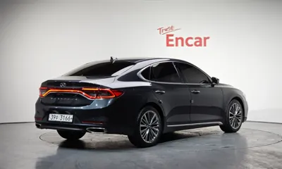 Hyundai Grandeur 2019, 134974 км, за 8589.36 USD