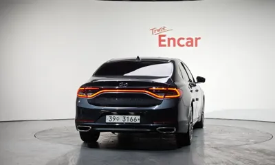 Hyundai Grandeur 2019, 134974 км, за 8589.36 USD