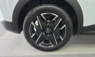 Peugeot 3008 2025, 7065 км, за 27569.91 USD