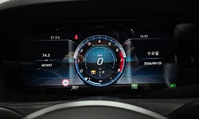 Mercedes-Benz S-Class 2019, 107497 км, за 28282.04 USD - фото 8