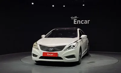 Hyundai Grandeur 2013, 112262 км, за 4427.95 USD