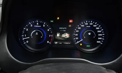 Hyundai Grandeur 2013, 112262 км, за 4427.95 USD - фото 8