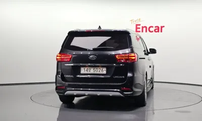 Kia Canival 2019, 128969 км, за 10336.08 USD