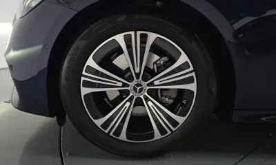Mercedes-Benz E-Class 2025, 9867 км, за 661019.77 USD