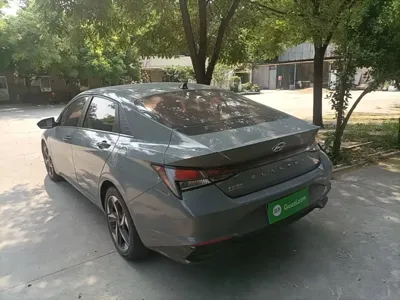 Hyundai Elantra 2021, 81600 км, за 7023.3 USD