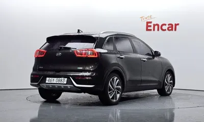 Kia Niro 2017, 160083 км, за 7410.59 USD