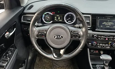 Kia Niro 2017, 160083 км, за 7410.59 USD - фото 13