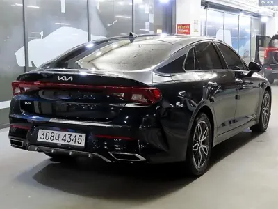 Kia K5 2023, 143222 км, за 10141.06 USD
