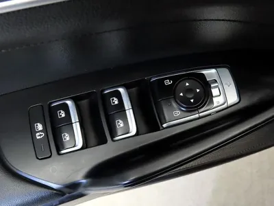 Kia K5 2023, 143222 км, за 10141.06 USD - фото 14