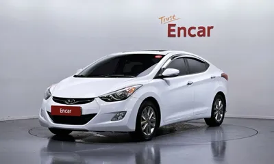 Hyundai Avante · 2012 год