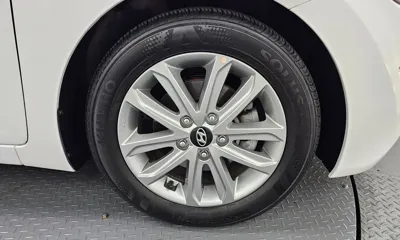 Hyundai Avante 2012, 109587 км, за 3581.43 USD - фото 21