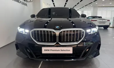BMW 5-Series 2024, 24450 км, за 37612.4 USD
