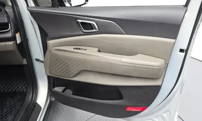 Kia Canival 2024, 58212 км, за 25600.63 USD - фото 24