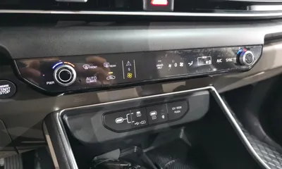 Kia Canival 2024, 58212 км, за 25600.63 USD - фото 28