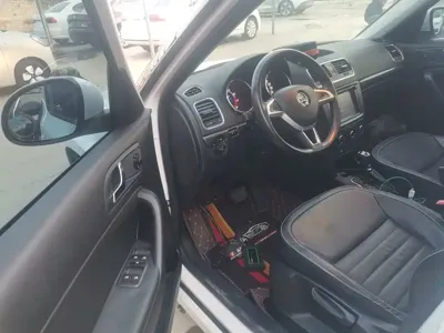 Skoda Yeti 2017, 89600 км, за 6018.13 USD - фото 13