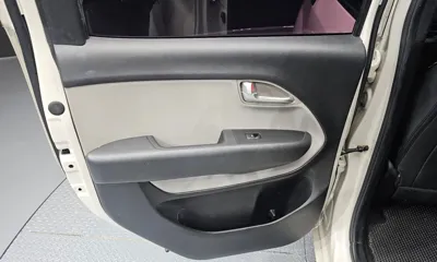 Kia Ray 2012, 141513 км, за 3452.77 USD - фото 24