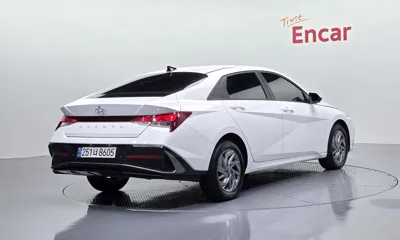 Hyundai Avante 2025, 6594 км, за 14883.86 USD