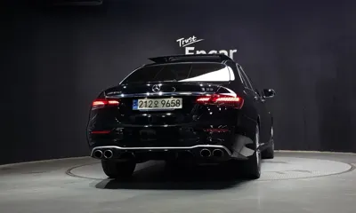 Mercedes-Benz E-Class 2021, 28374 км, за 41609.67 USD