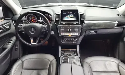 Mercedes-Benz GLS-Class 2017, 123563 км, за 21967.91 USD - фото 7