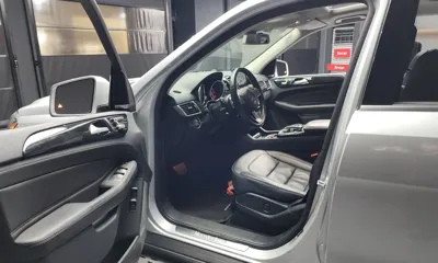 Mercedes-Benz GLS-Class 2017, 123563 км, за 21967.91 USD - фото 10
