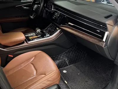 Audi Q7 2021, 110000 км, за 45099.18 USD - фото 6