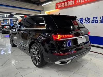 Audi Q7 2021, 110000 км, за 45099.18 USD - фото 9