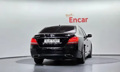Hyundai Equus 2014, 89845 км, за 6098.2 USD