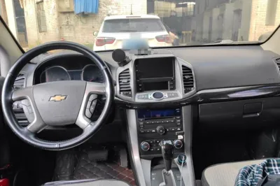 Chevrolet Captiva 2015, 137000 км, за 3592 USD - фото 9