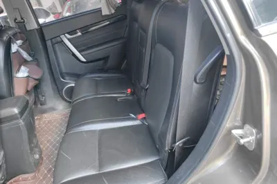 Chevrolet Captiva 2015, 137000 км, за 3592 USD - фото 17