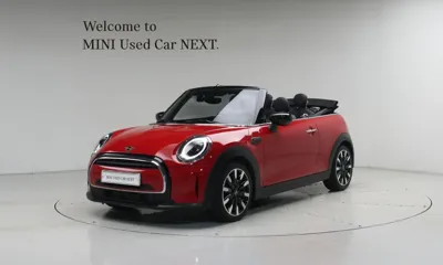 MINI Cooper Convertible · 2022 год