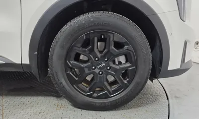 Kia Sorento 2024, 51307 км, за 24028.12 USD - фото 21