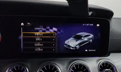 Mercedes-Benz AMG GT 2023, 21250 км, за 62688.72 USD - фото 34