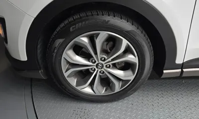Hyundai Santafe 2014, 218001 км, за 5099.33 USD