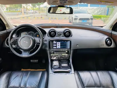 Jaguar XJ 2015, 120000 км, за 9608.41 USD - фото 17