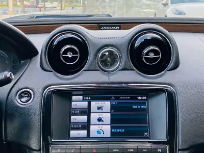 Jaguar XJ 2015, 120000 км, за 9608.41 USD - фото 19