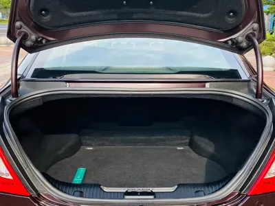 Jaguar XJ 2015, 120000 км, за 9608.41 USD - фото 22